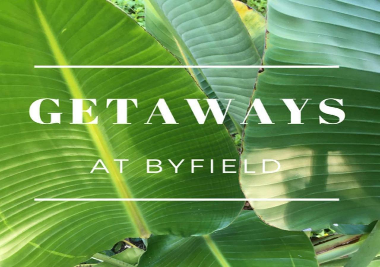 Getaways At Byfield Villa Kültér fotó